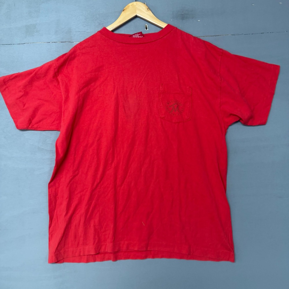 Vintage Marlboro Country Store Red Pocket T-Shirt Graphic Single Stitch One Size